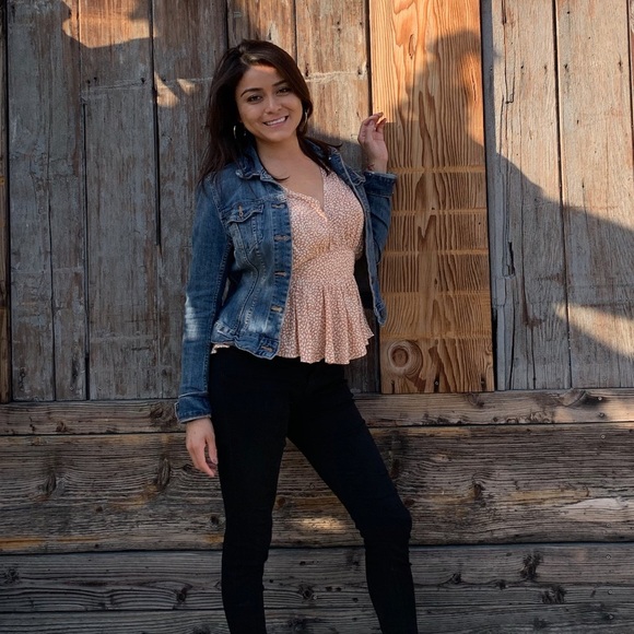 Meet your Posher, Suzie - Picture 1 of 1